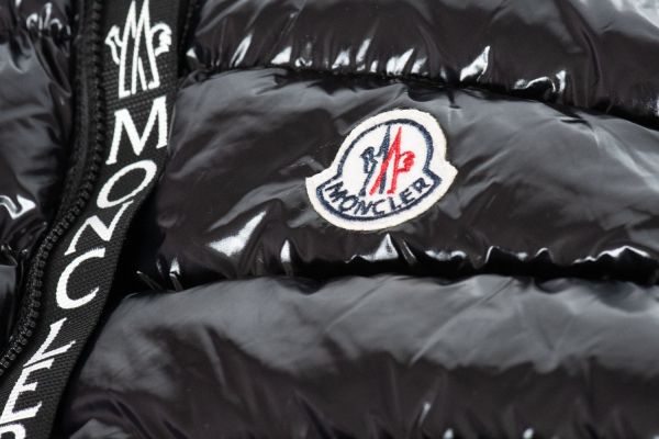 Vesta Moncler Barbati Negru